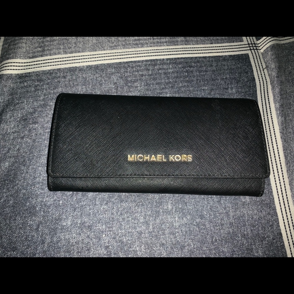Michael Kors wallet